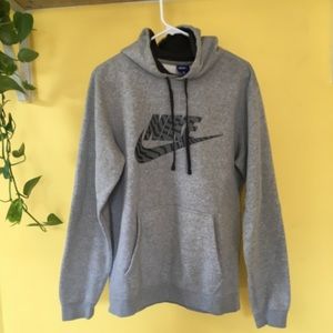 Gray Nike Athletic Pullover Hoodie (m)